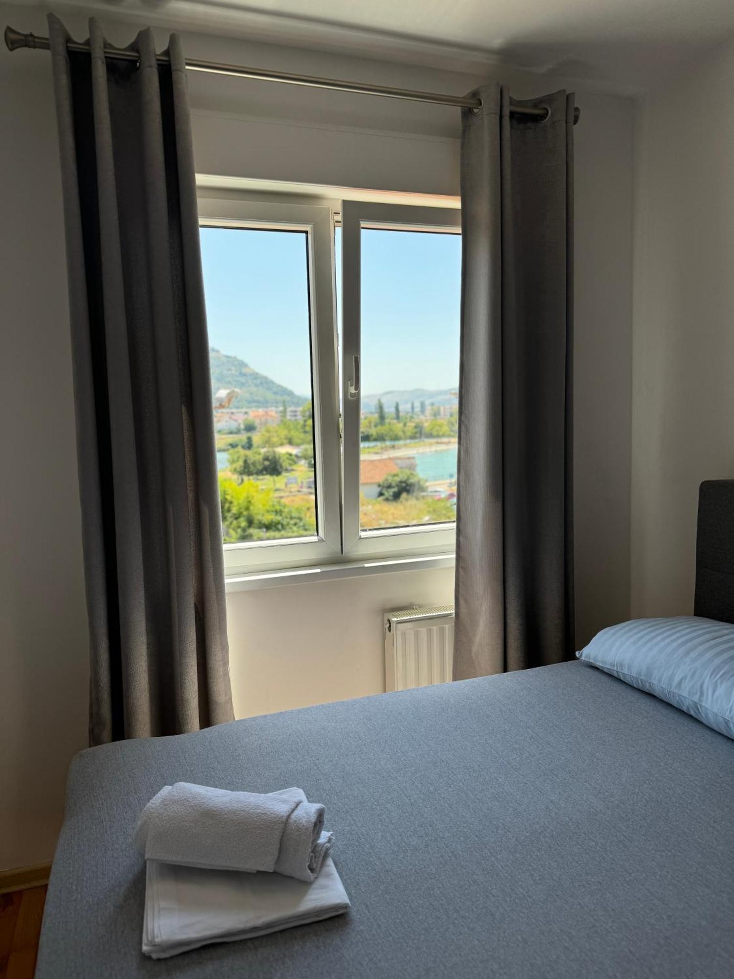 Apartman Srna Trebinje Buitenkant foto