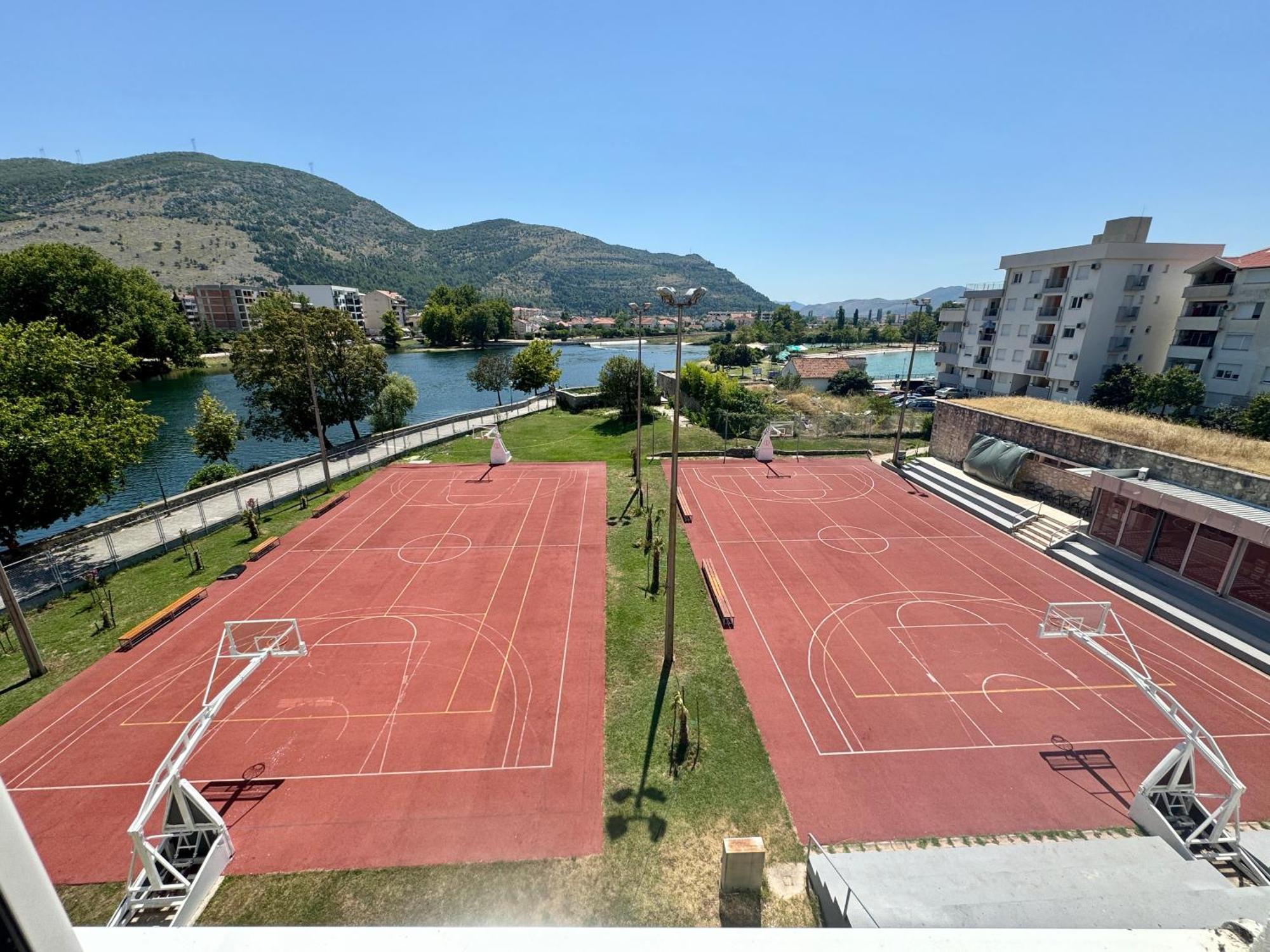 Apartman Srna Trebinje Buitenkant foto
